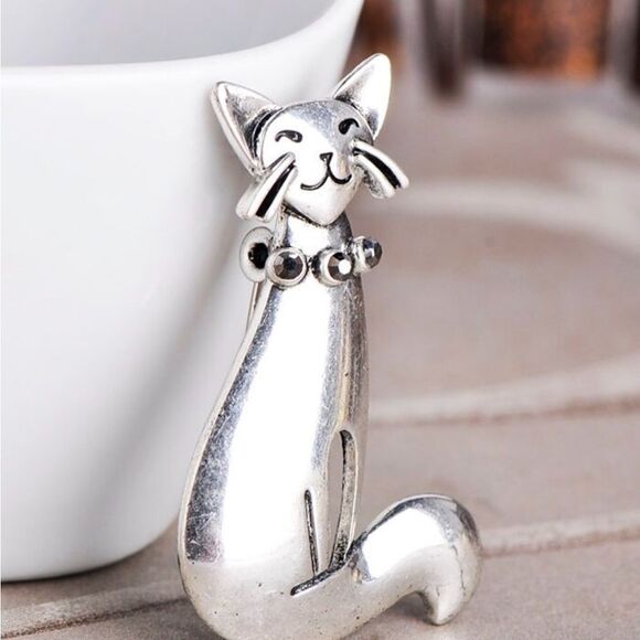 🩶 NEW Blucome retro silver kitty cat brooch 🩶 - Picture 3 of 5